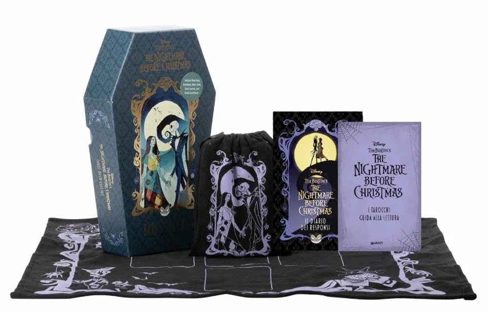 Nightmare before Christmas. I tarocchi. Cofanetto regalo. Ediz. a colori. Con tappetino da divinazione, astuccio in velluto, diario. Con 78 Carte
