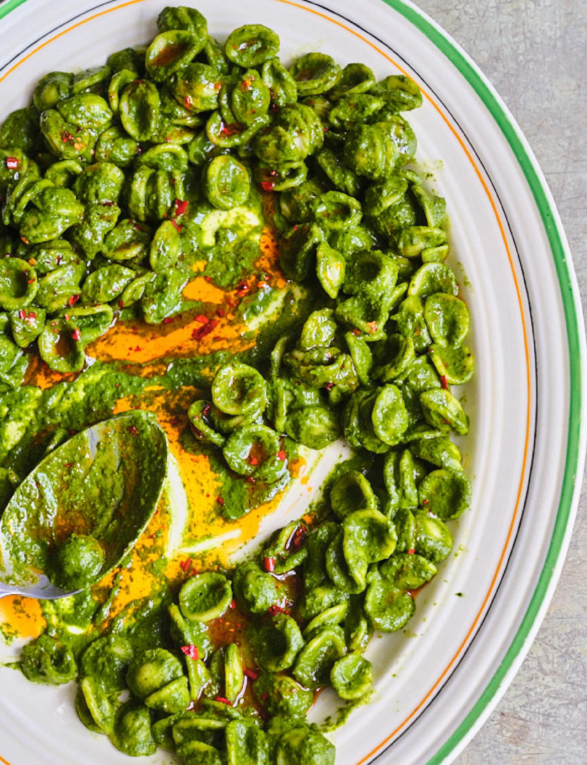 Dinner: The instant bestseller: 120 vegan and vegetarian recipes for the most important meal of the day