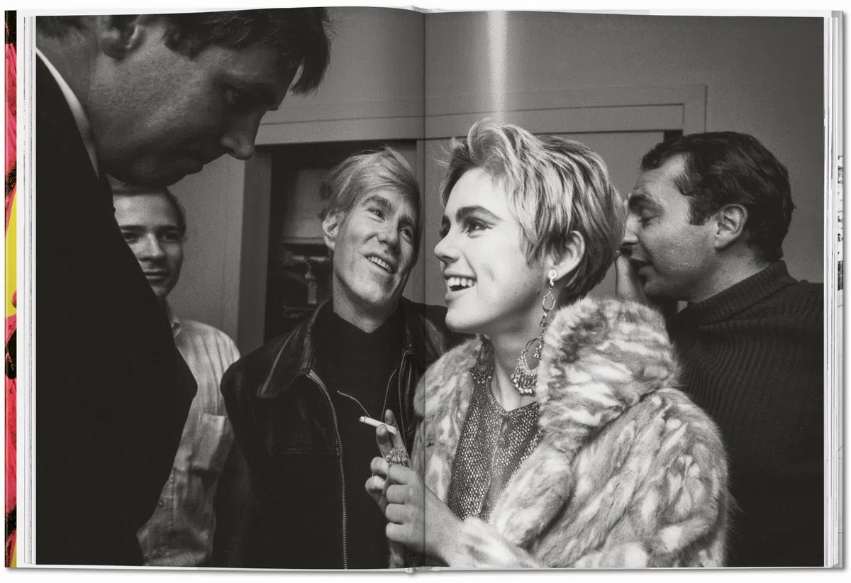Steve Schapiro: Andy Warhol and Friends